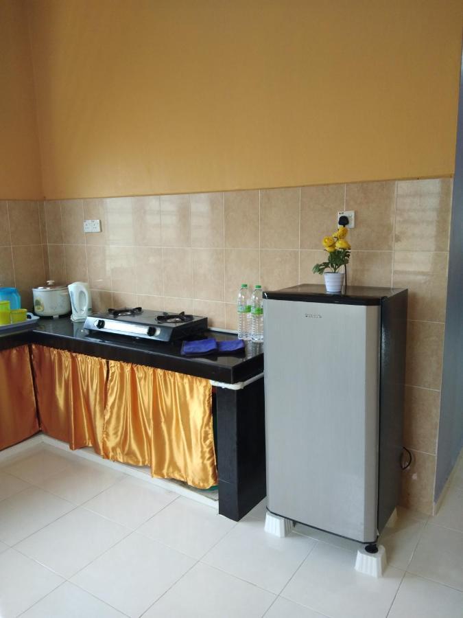 Davallia Homestay Dungun Esterno foto